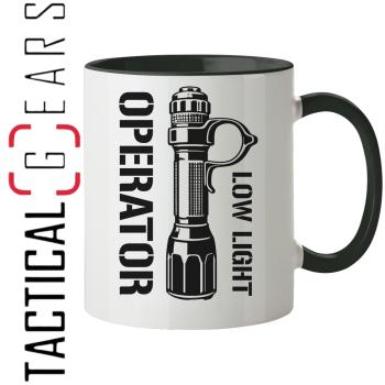 TACTICAL DEFENSE SYSTEM SEMINAR TASSE - LOW LIGHT OPERATOR - WEISS/SCHWARZ